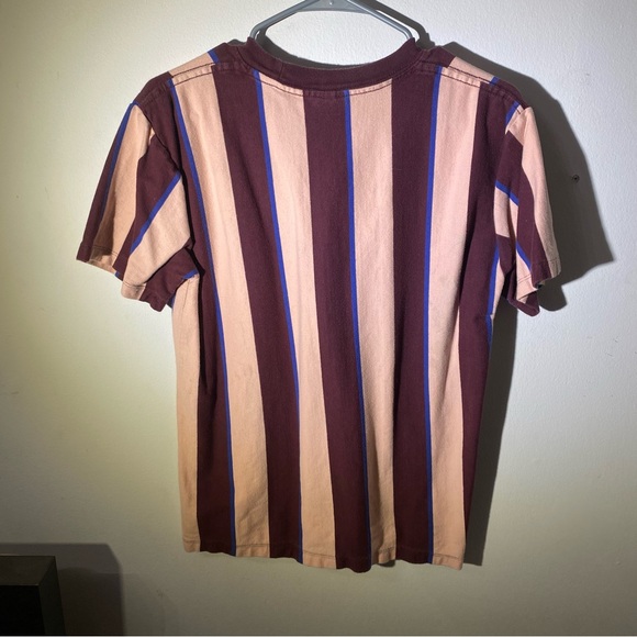 OBEY short sleeve pink tee with a few colours and stripes - Picture 6 of 7